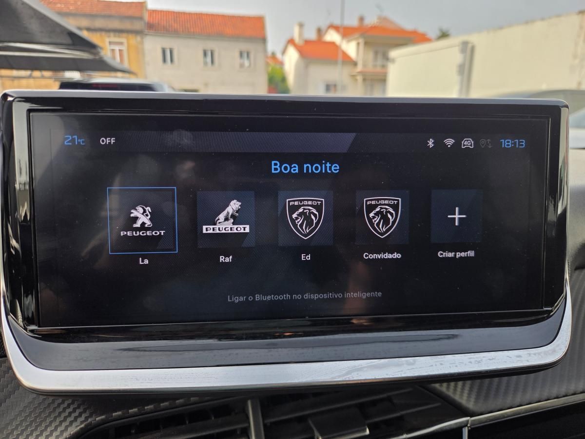 peugeot-208-2024-gasolina-1199cc