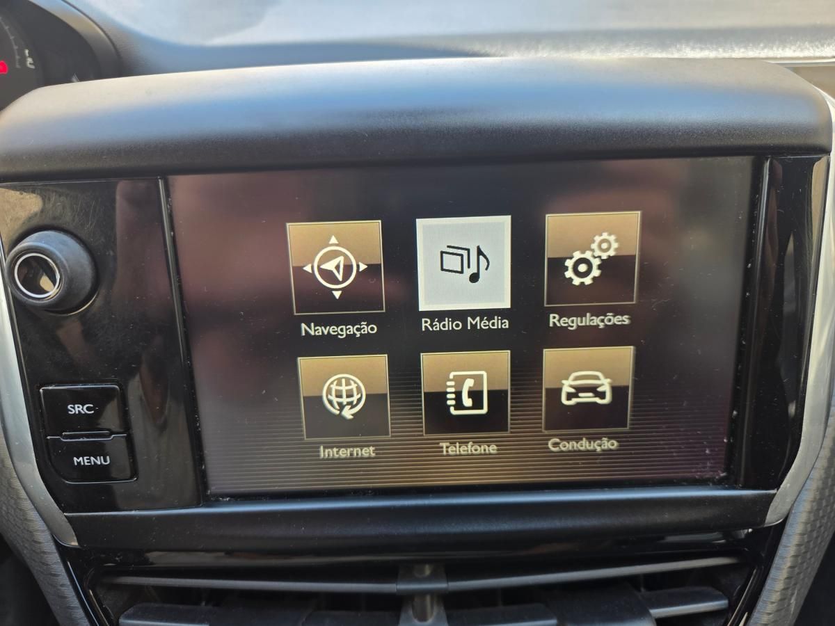 peugeot-2008-2016-gasolina-1199cc