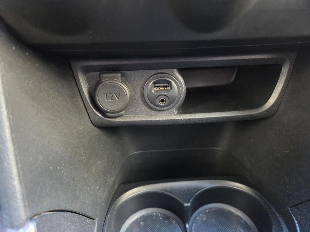 peugeot-2008-2016-gasolina-1199cc