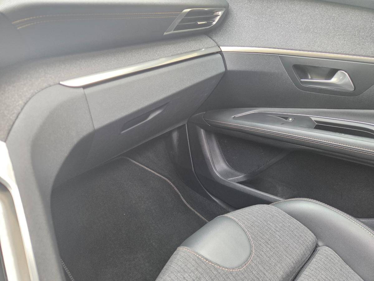 peugeot-3008-2019-diesel-1499cc