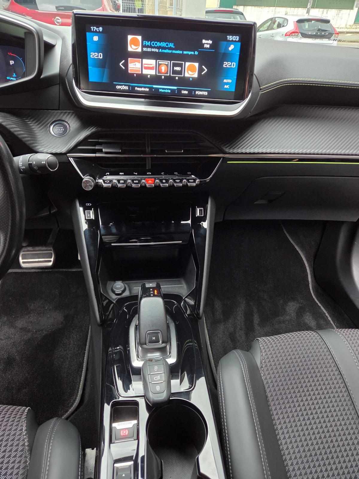 peugeot-2008-2022-diesel-1499cc