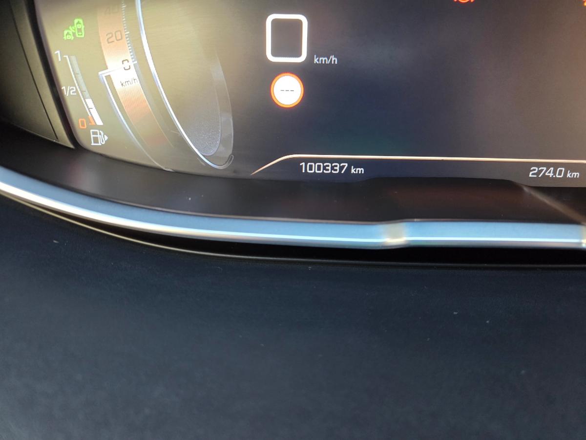 peugeot-3008-2018-diesel-1499cc