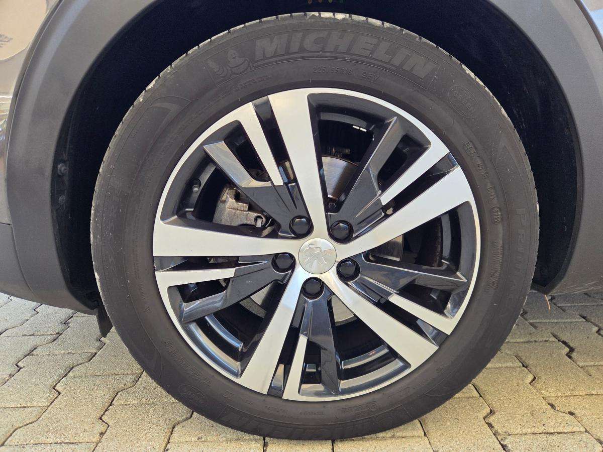 peugeot-3008-2018-diesel-1499cc