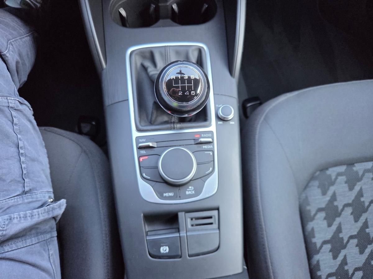 audi-a3-limousine-2014-diesel-1598cc