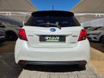 toyota-yaris-2016-hibrido-a-gasolina-1497cc