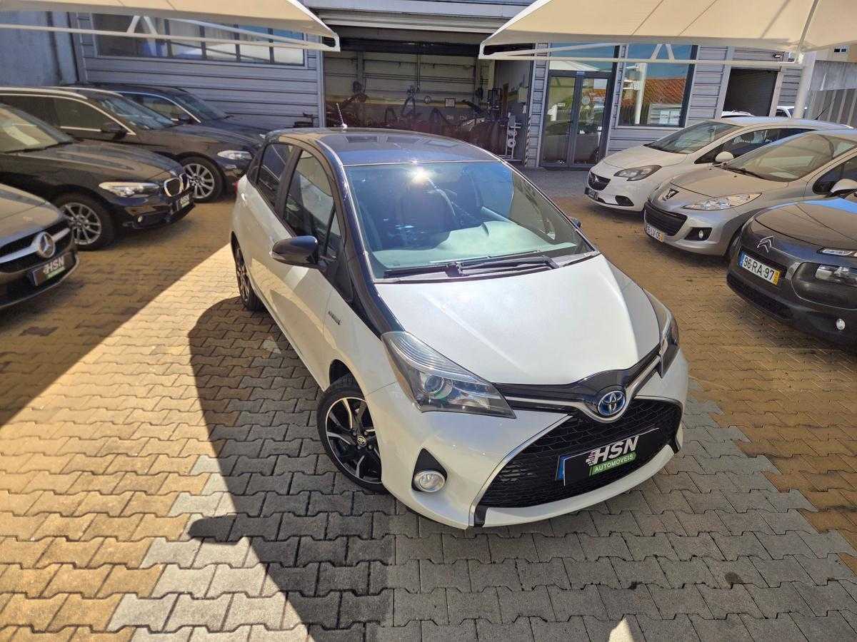 toyota-yaris-2016-hibrido-a-gasolina-1497cc