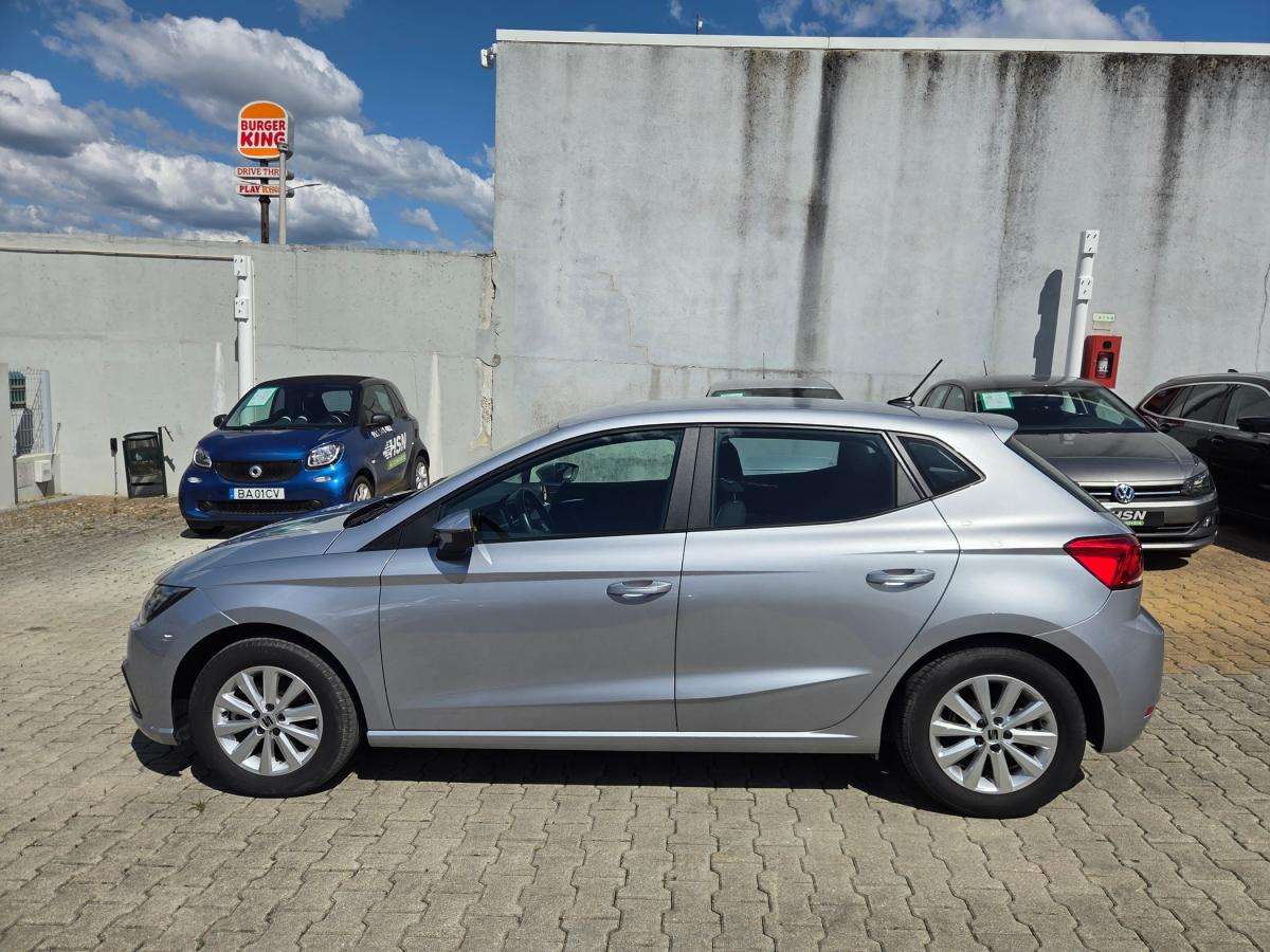 seat-ibiza-2024-gasolina-999cc