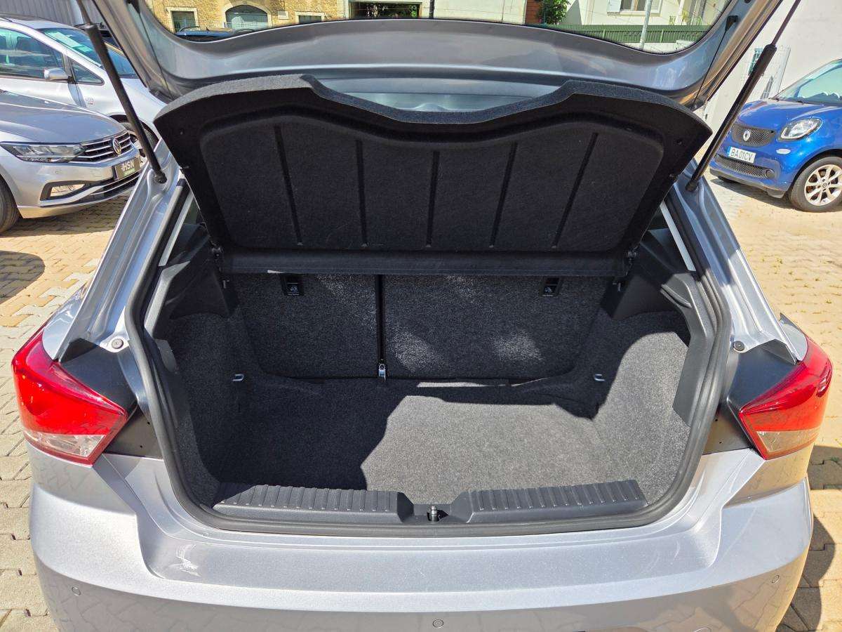 seat-ibiza-2024-gasolina-999cc