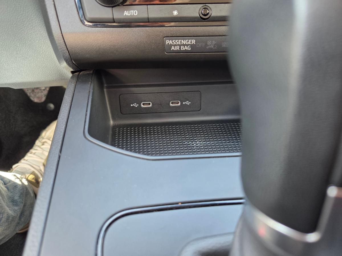 seat-ibiza-2024-gasolina-999cc