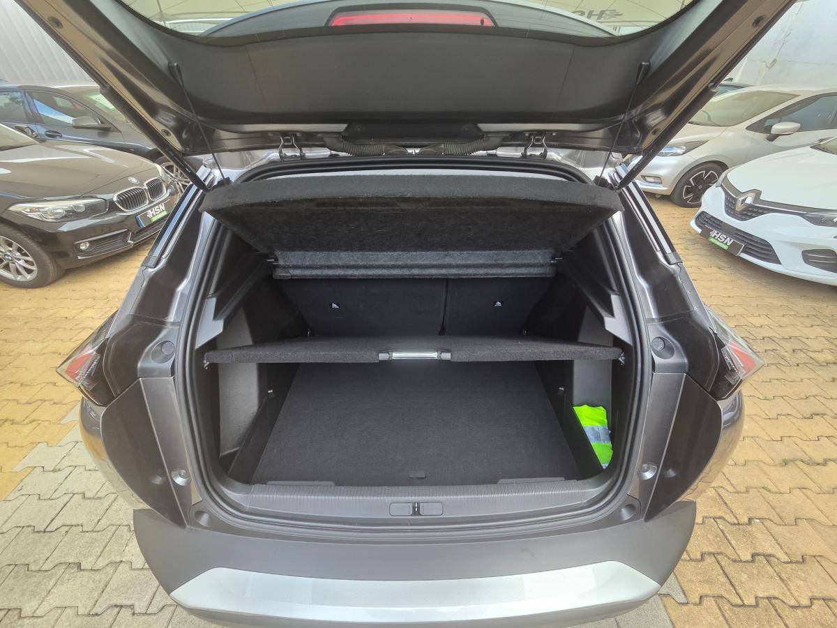 peugeot-2008-2021-gasolina-1199cc