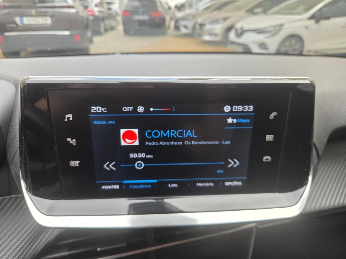 peugeot-208-2022-gasolina-1199cc