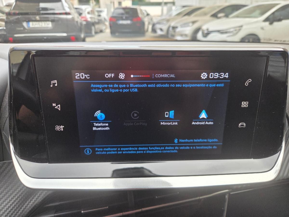 peugeot-208-2022-gasolina-1199cc