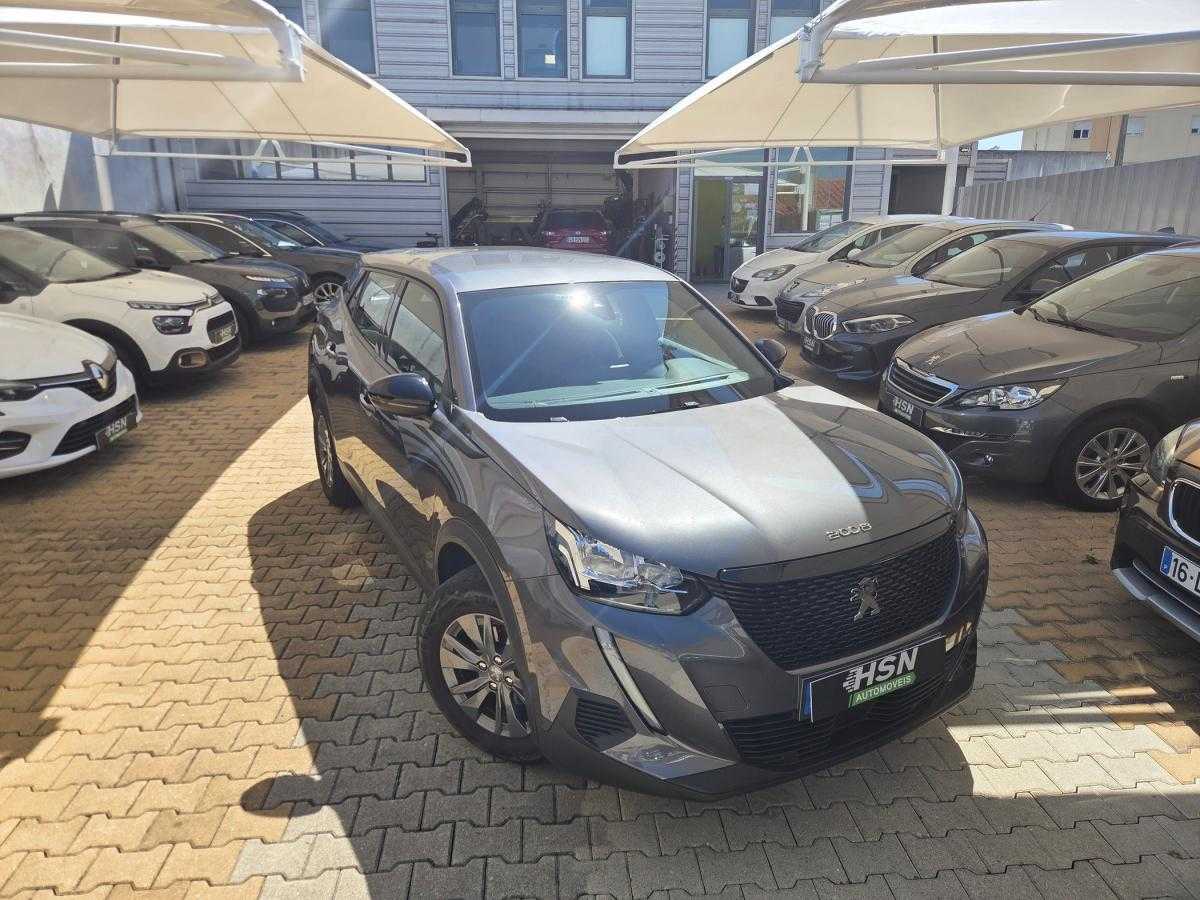 peugeot-2008-2023-gasolina-1199cc