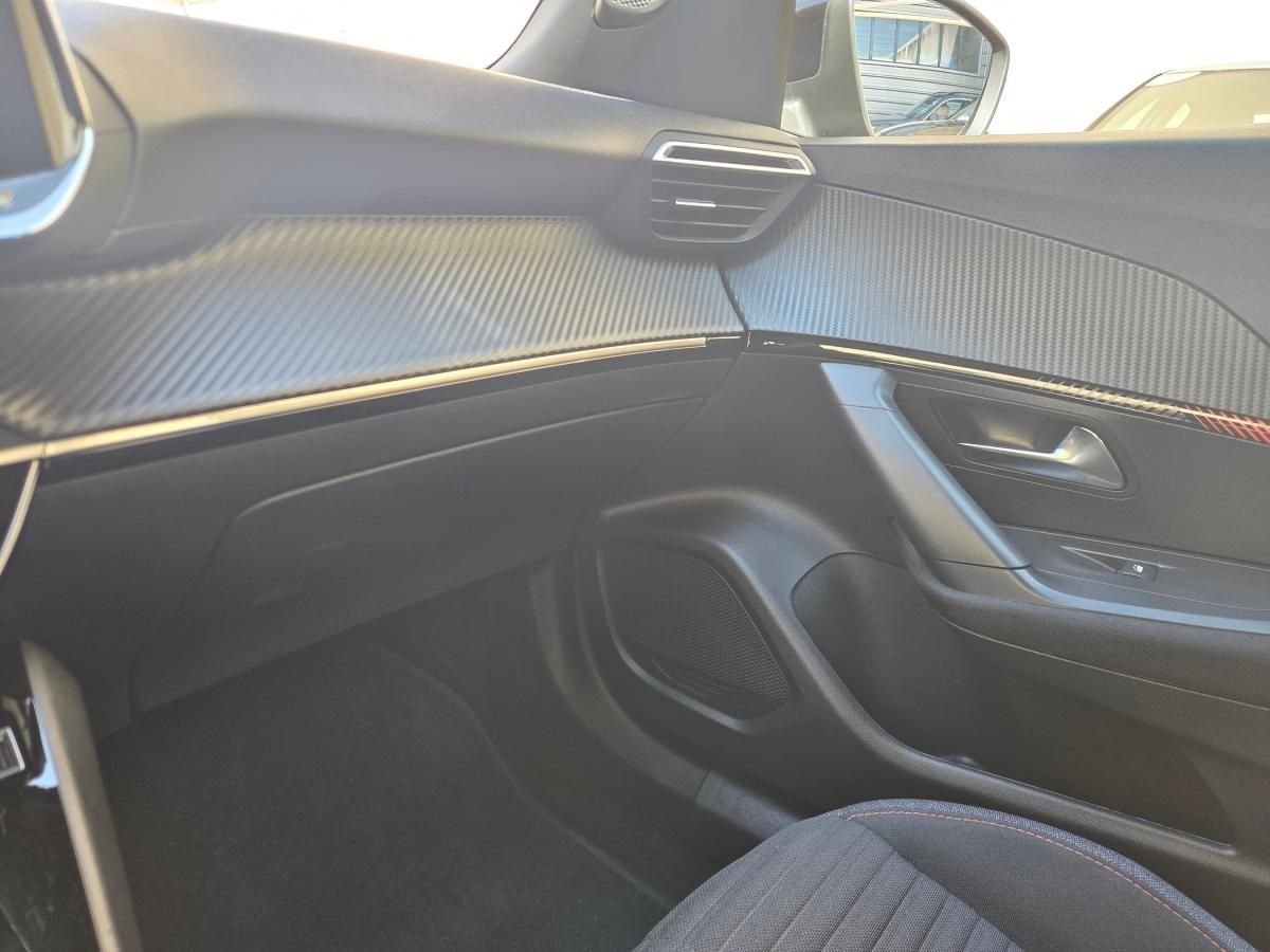 peugeot-2008-2023-gasolina-1199cc