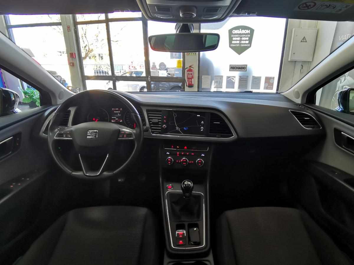 seat-leon-1-6-tdi-2020-diesel-1598cc