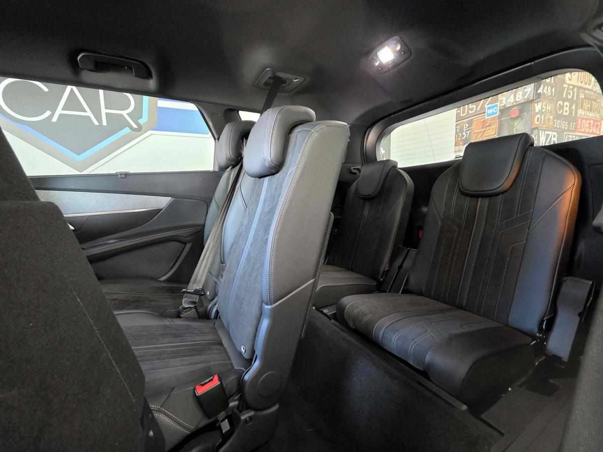 peugeot-5008-1-5-bluehdi-2022-diesel-1499cc
