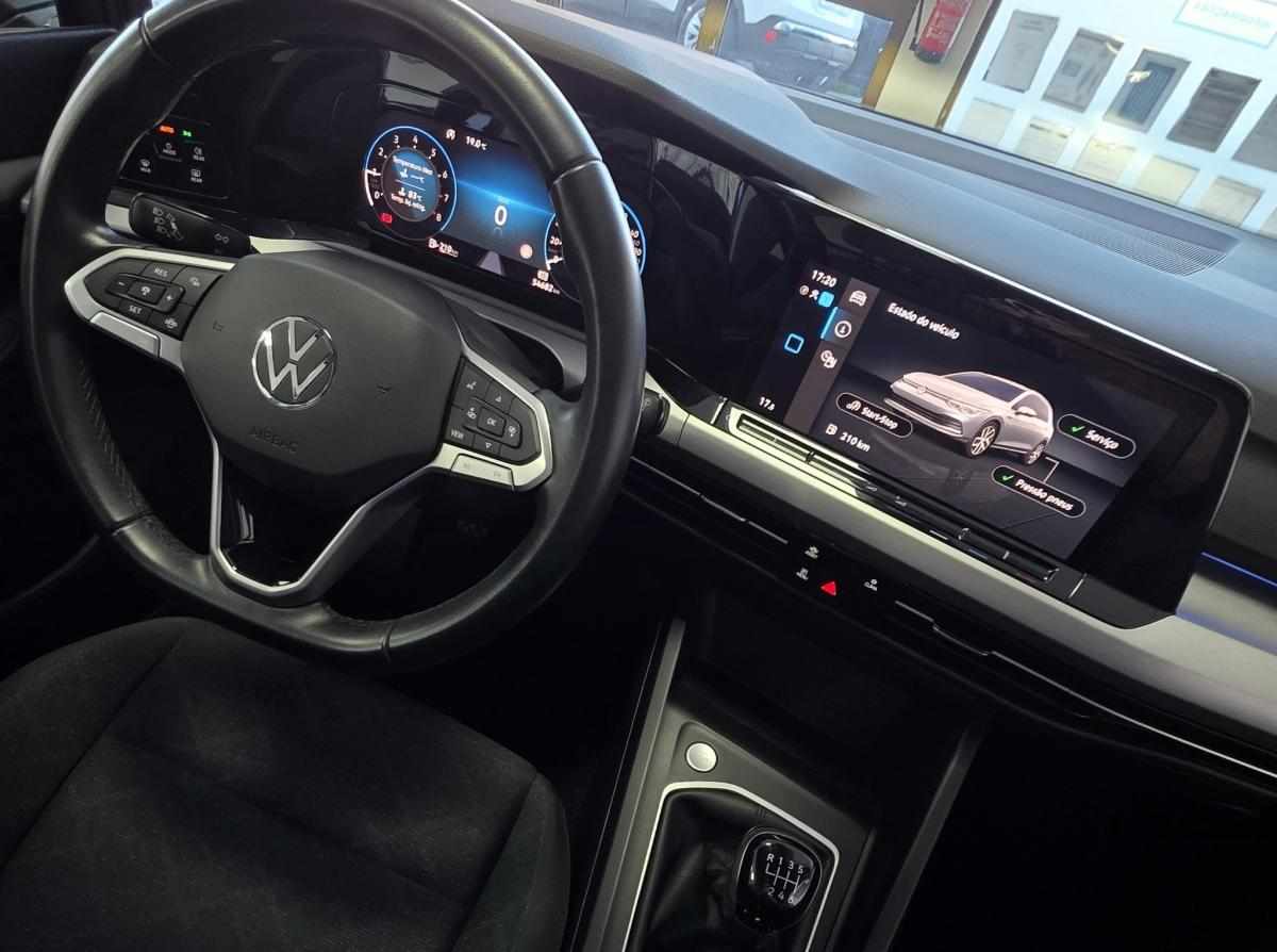 volkswagen-golf-1-0-tsi-bluemotion-2023-gasolina-999cc