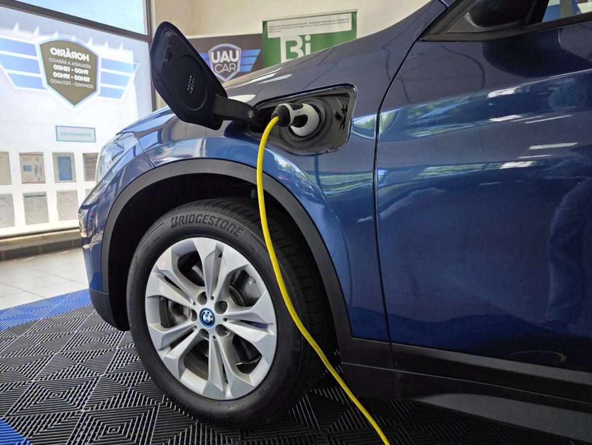 bmw-x1-xdrive25e-2022-gasolina-1499cc
