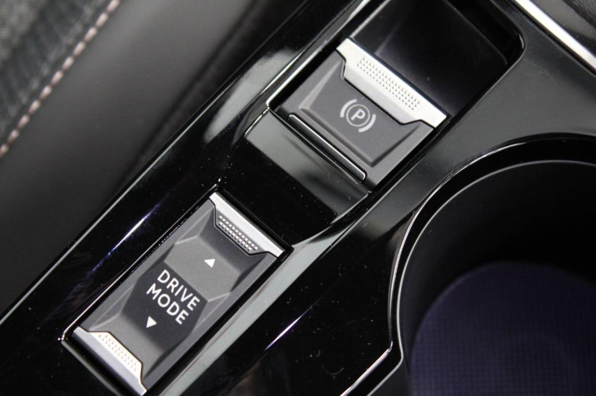 peugeot-2008-2026-gasolina-1199cc