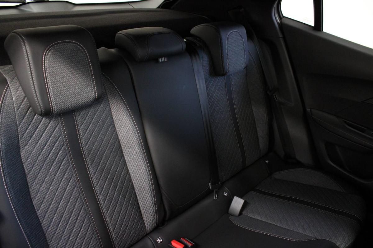 peugeot-2008-2026-gasolina-1199cc