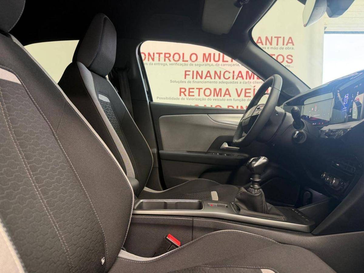 opel-meriva-2025-gasolina-1199cc