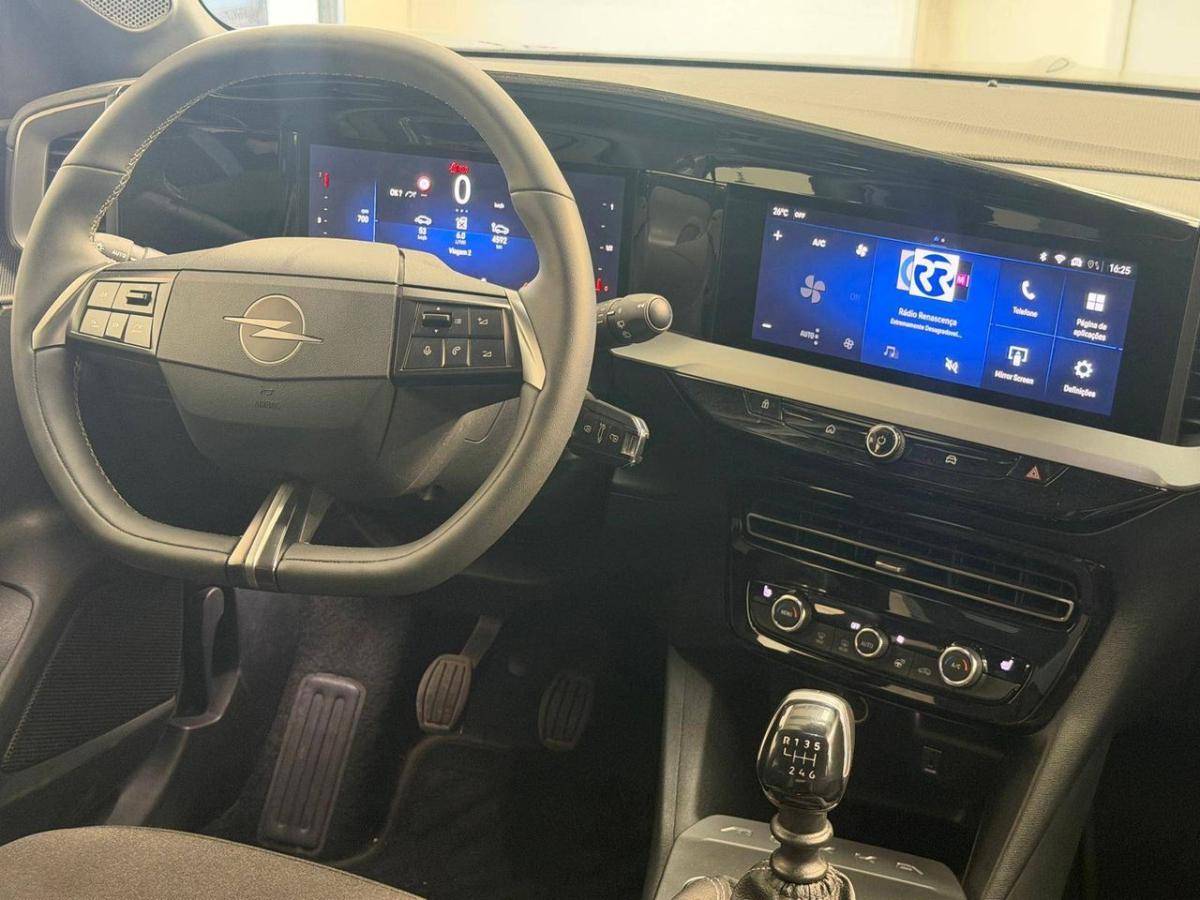 opel-meriva-2025-gasolina-1199cc