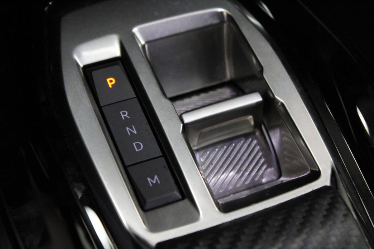 peugeot-2008-2025-hibrido-a-gasolina-1199cc