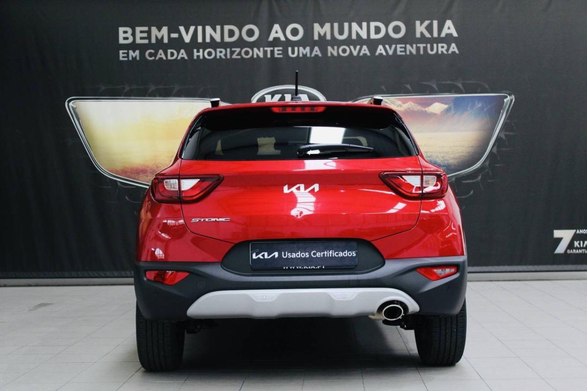 kia-stonic-2025-gasolina-1197cc