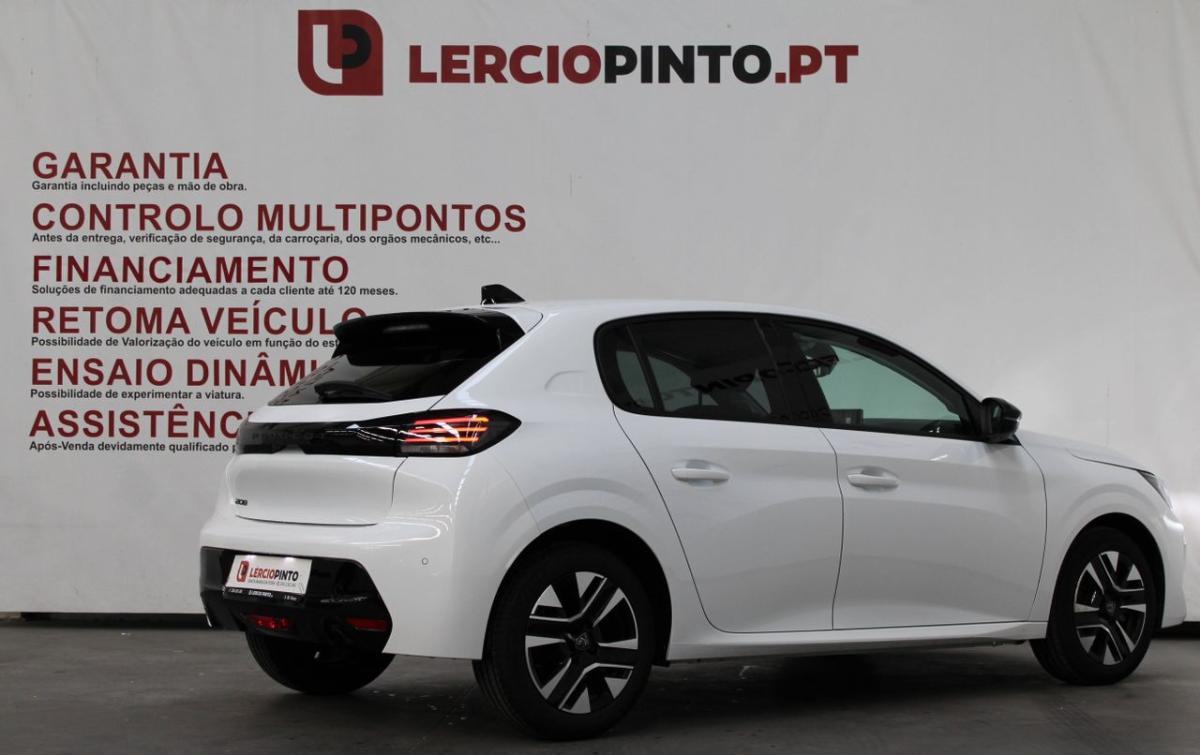 peugeot-208-2026-gasolina-1199cc