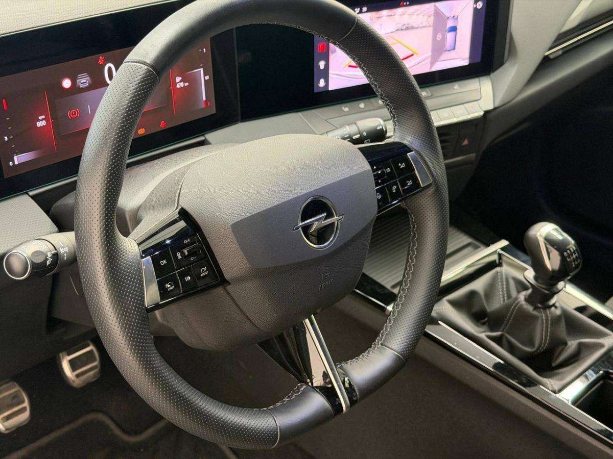 opel-astra-2023-gasolina-1199cc