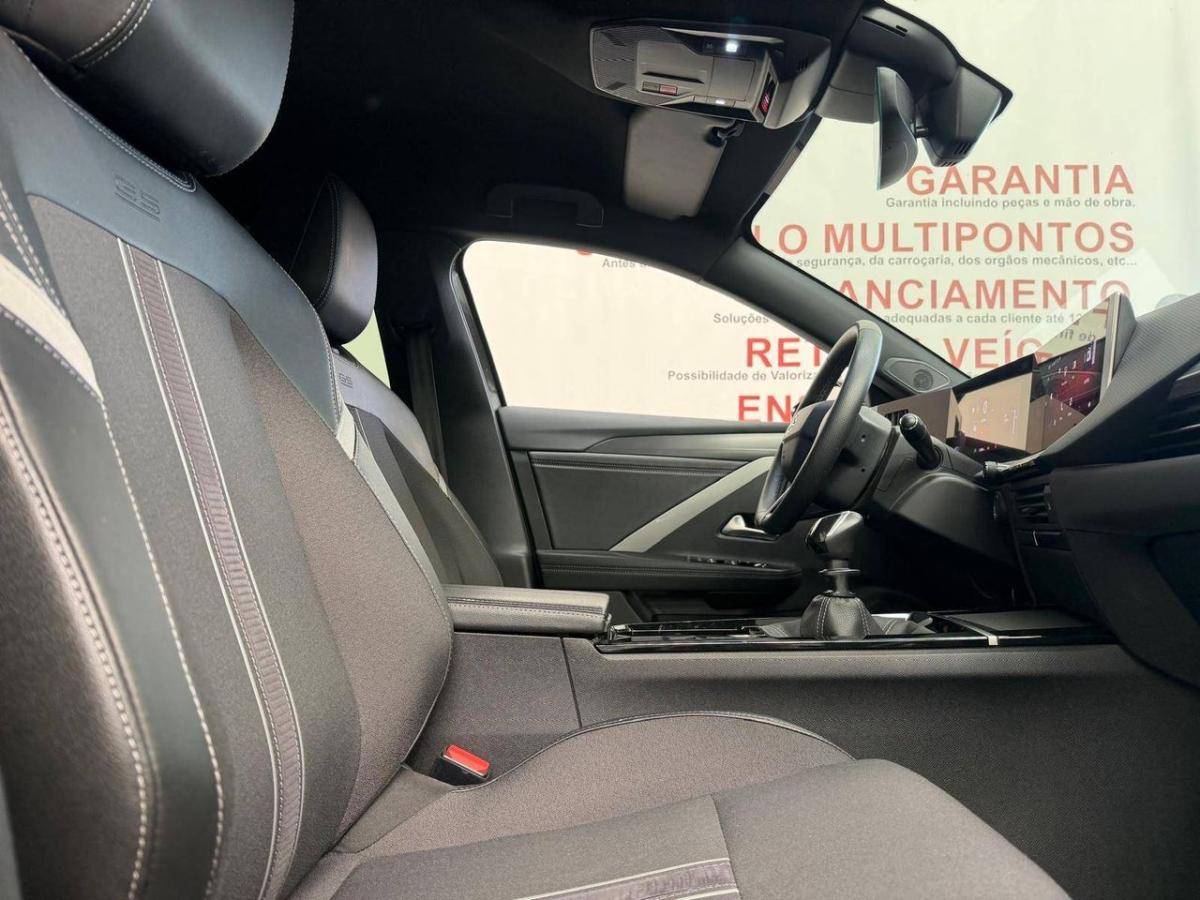 opel-astra-2023-gasolina-1199cc