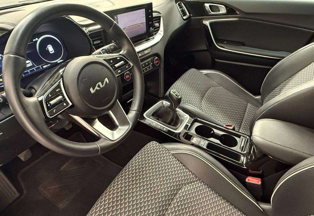 kia-ceed-2025-gasolina-998cc