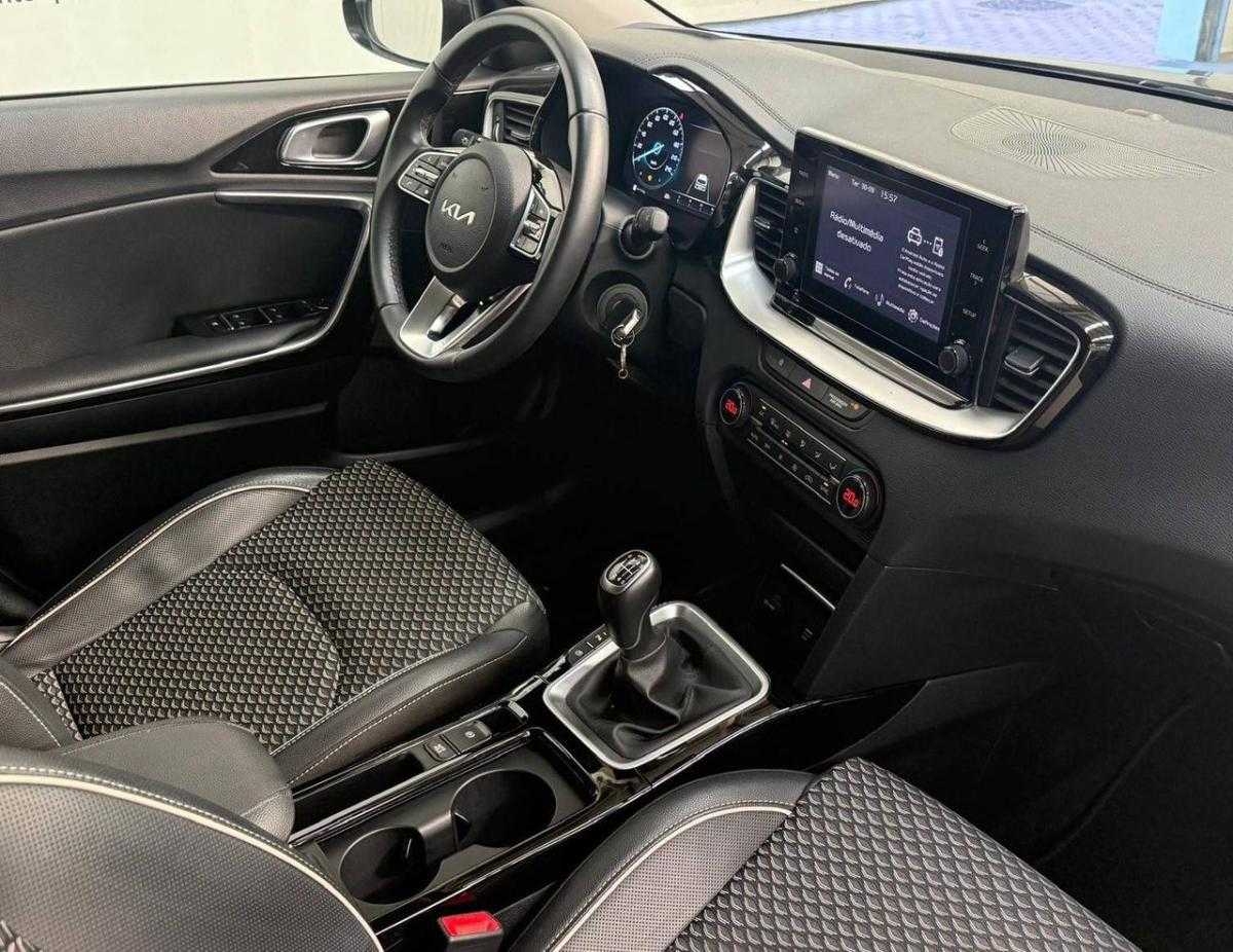 kia-ceed-2025-gasolina-998cc