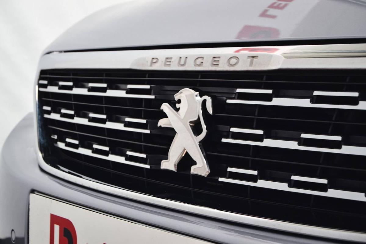 peugeot-308-2019-gasolina-1199cc