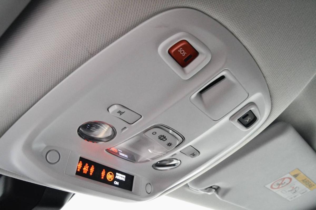 peugeot-308-2019-gasolina-1199cc