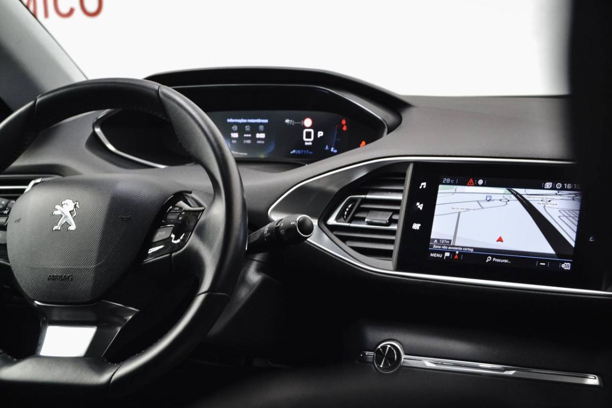 peugeot-308-2019-gasolina-1199cc