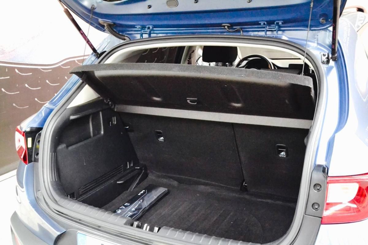 kia-stonic-2025-gasolina-998cc
