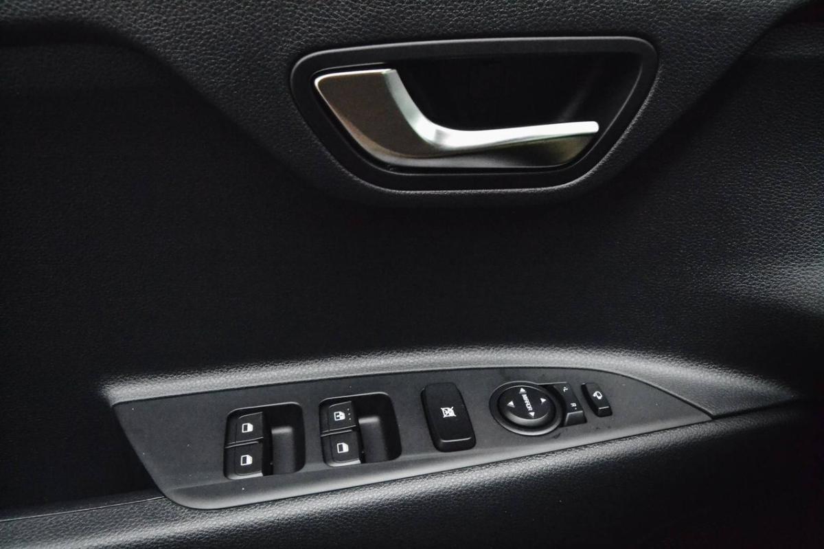 kia-stonic-2025-gasolina-998cc