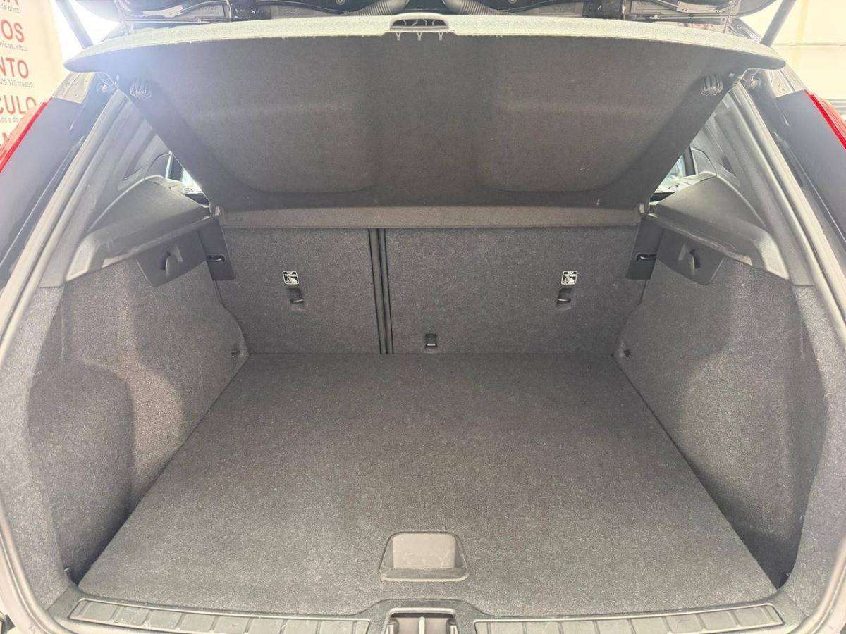 volvo-xc40-2019-diesel-1969cc