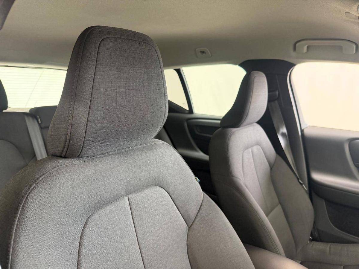 volvo-xc40-2019-diesel-1969cc