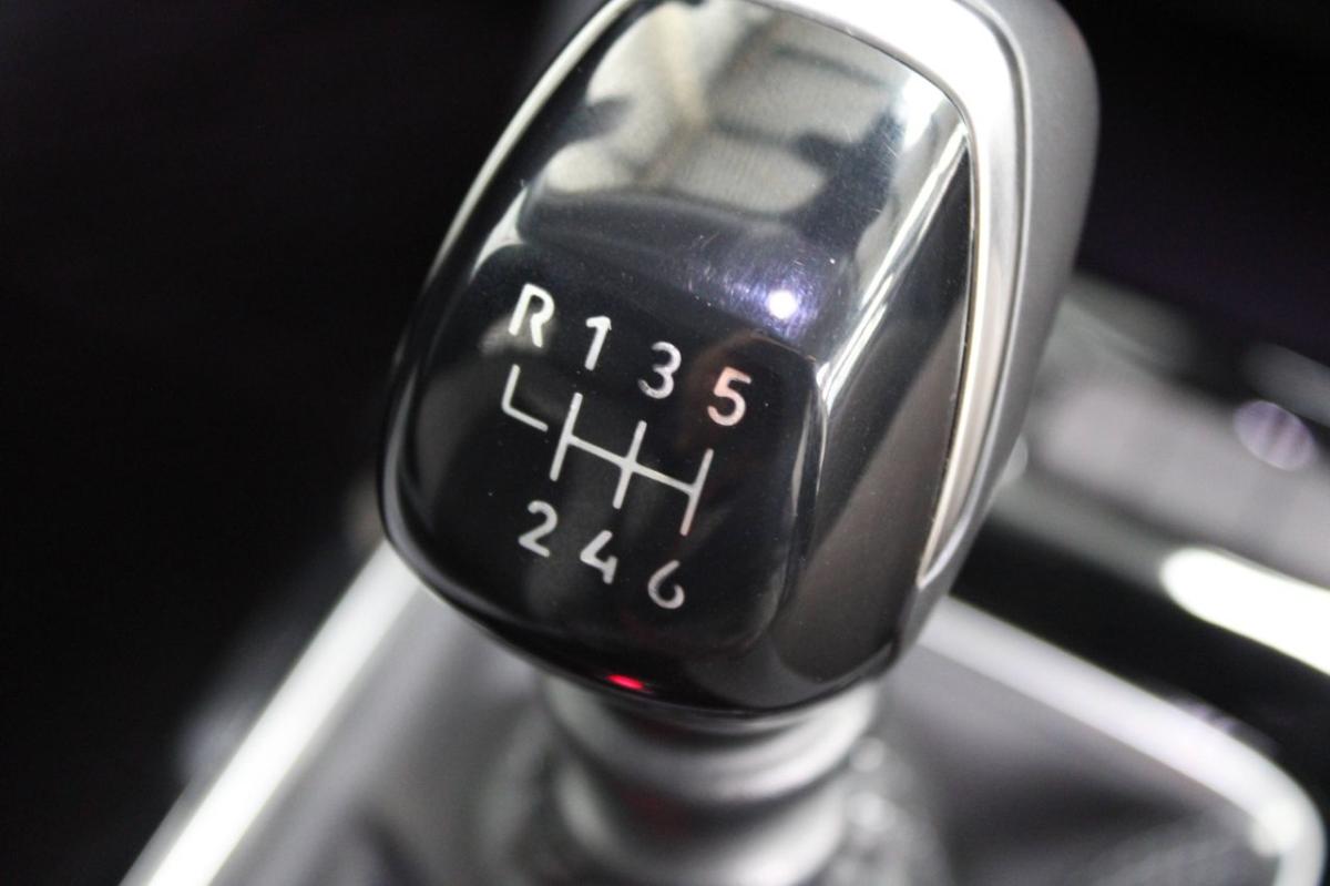 opel-meriva-2025-gasolina-1199cc