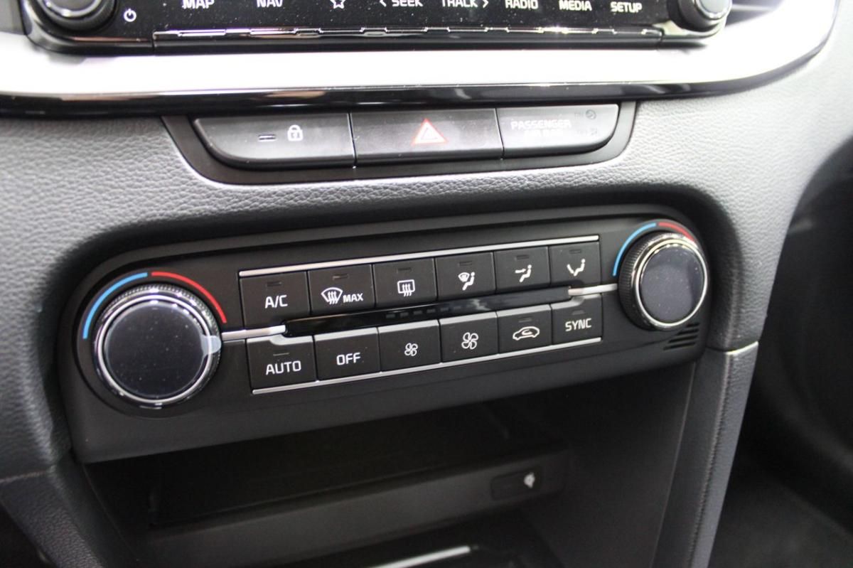 kia-ceed-2025-gasolina-998cc