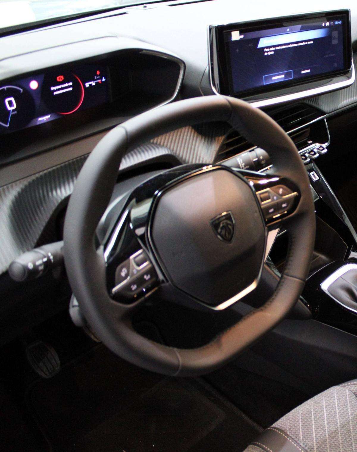 peugeot-208-2025-hibrido-a-gasolina-1199cc
