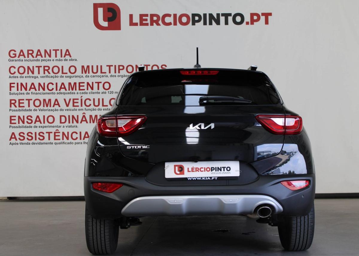 kia-stonic-2025-gasolina-1197cc
