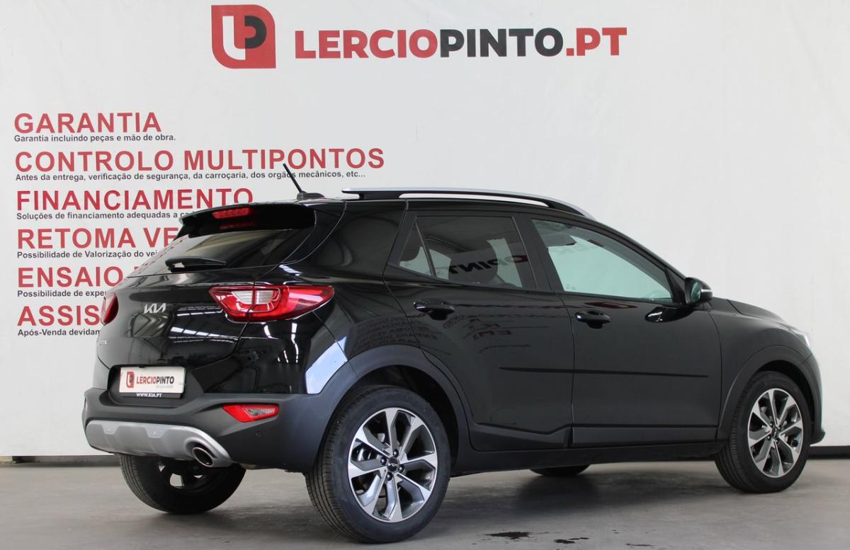kia-stonic-2025-gasolina-1197cc