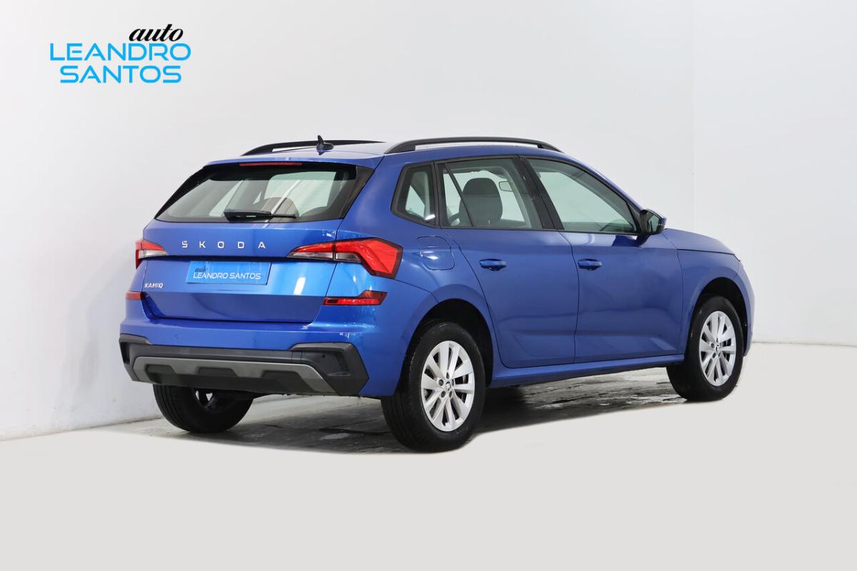 skoda-kamiq-2024-gasolina-999cc