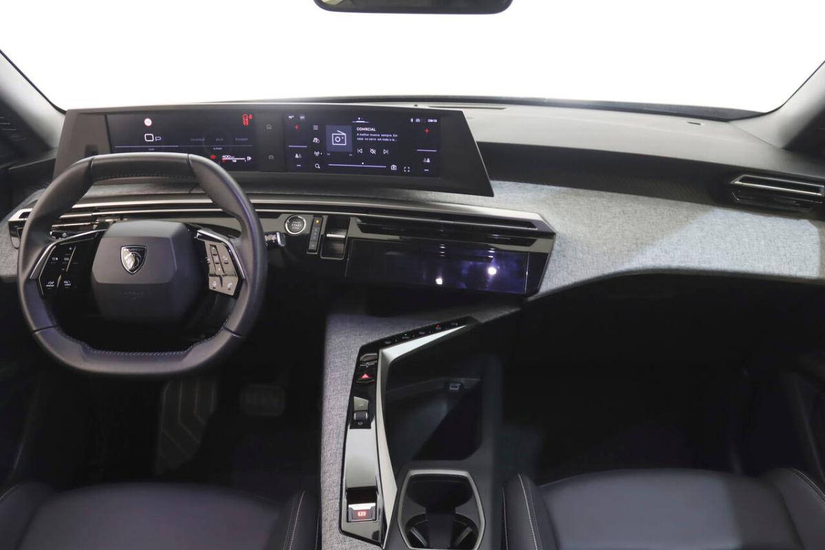 peugeot-5008-2025-hibrido-a-gasolina-1199cc