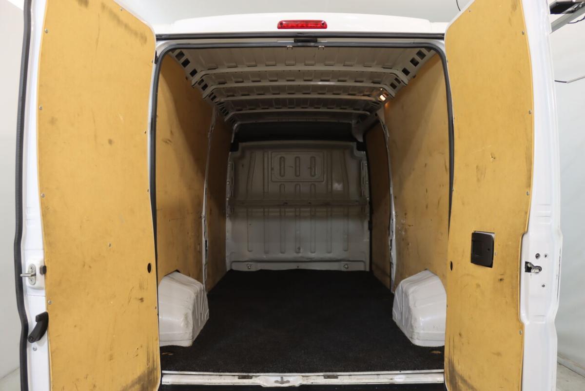 fiat-ducato-2-2-140cv-2023-diesel-2179cc