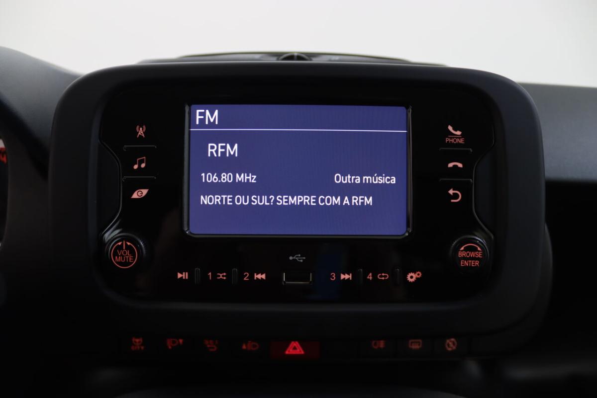fiat-panda-2024-gasolina-999cc