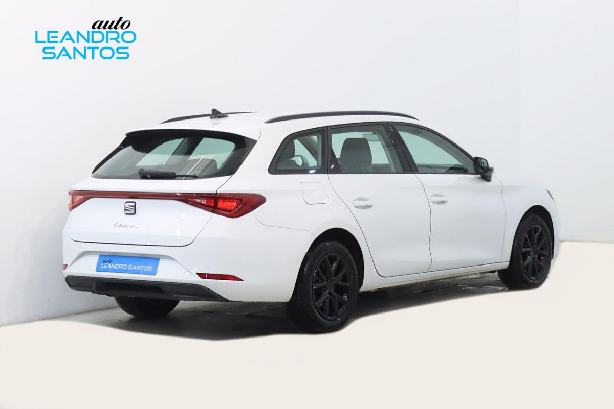 seat-leon-st-2023-diesel-1968cc